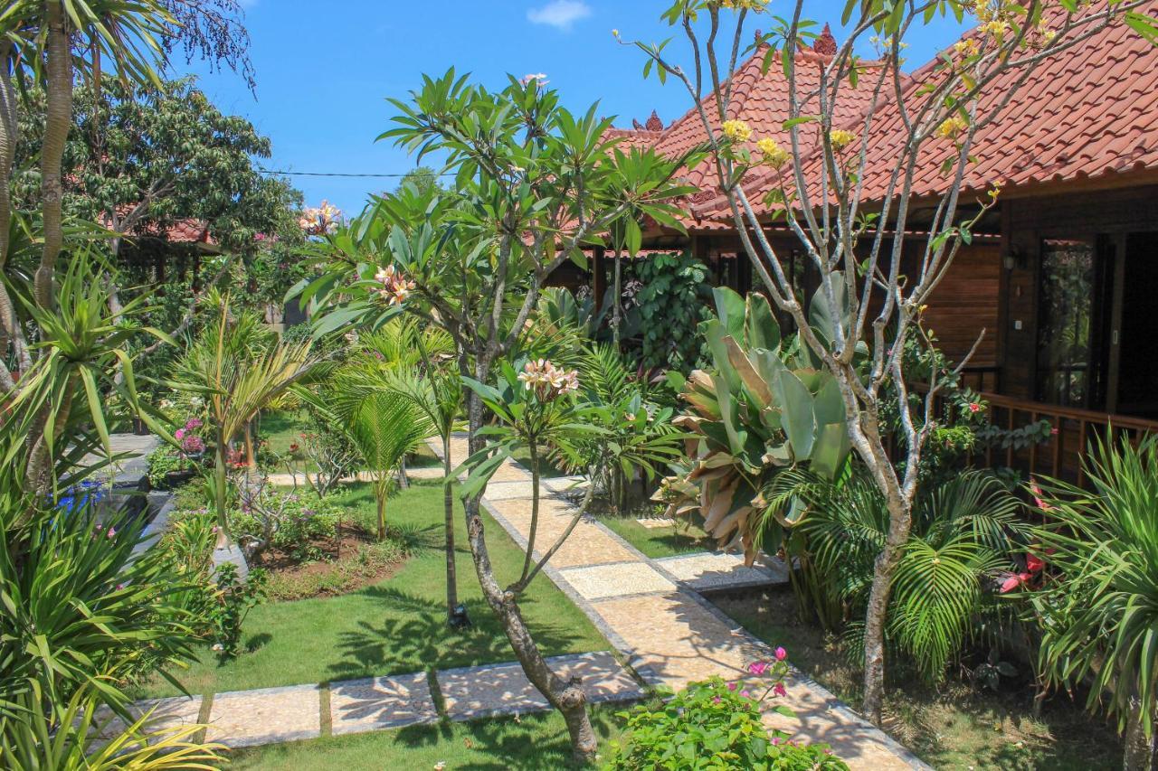 Pattri Garden Lembongan Hotel Exterior photo